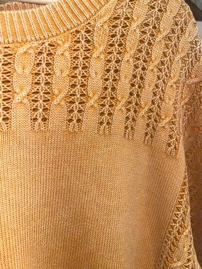 76. 25-31”PTP NWT Tribal Knit